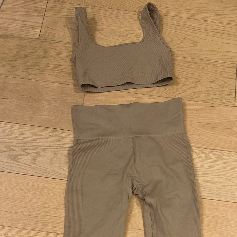 Set Active sculptflex workout set - sand color size small